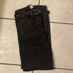 🩵 A&F slim high rise mom jeans! wonderful condition